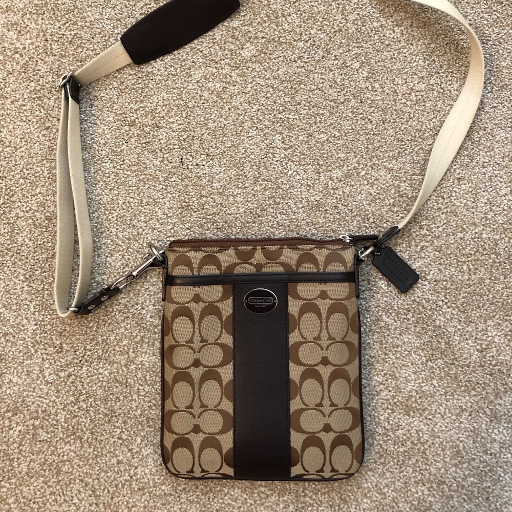 Coach Crossbody Purse Brown